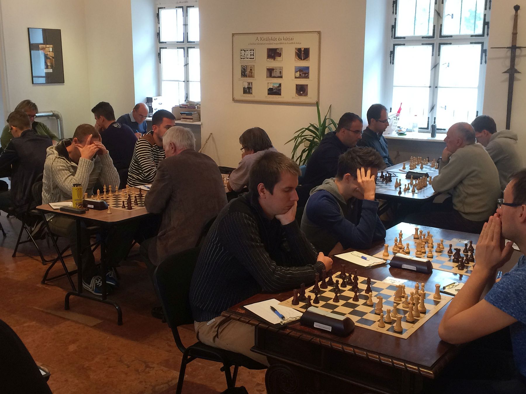 Nagy küzdelemben döntetlent értek el a Fehérvár SE sakkozói
